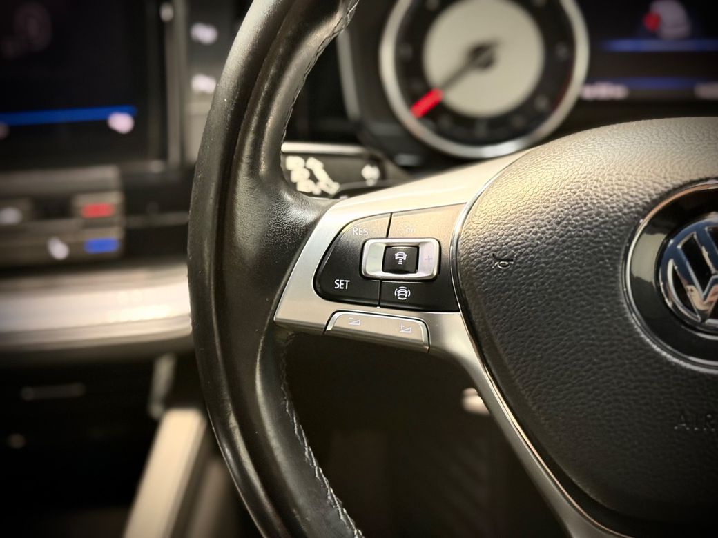 2020 Volkswagen Touareg
