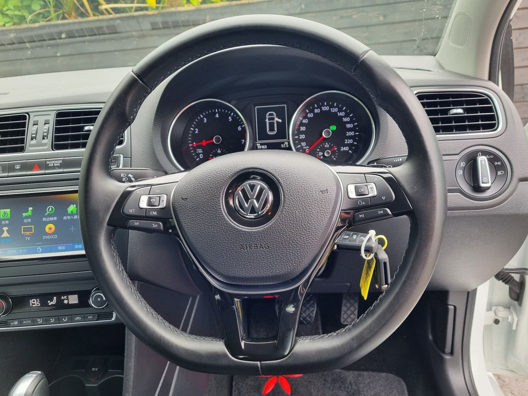 2017 Volkswagen Polo