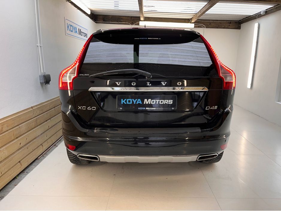 2017 Volvo XC60