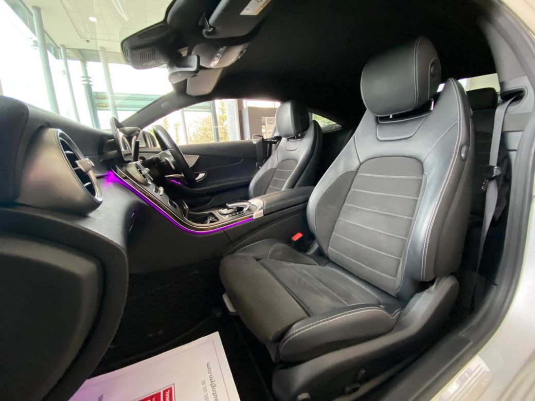 2021 Mercedes-Benz C 220