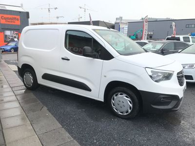 2020 Opel Combo