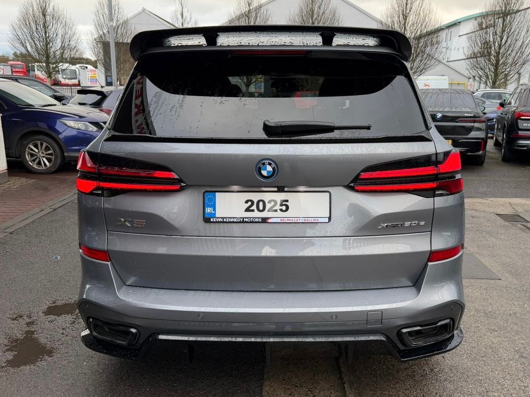 2025 BMW X5