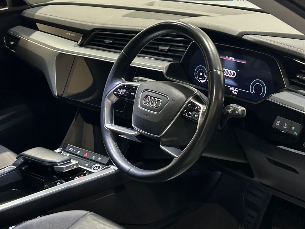 2022 Audi e-tron