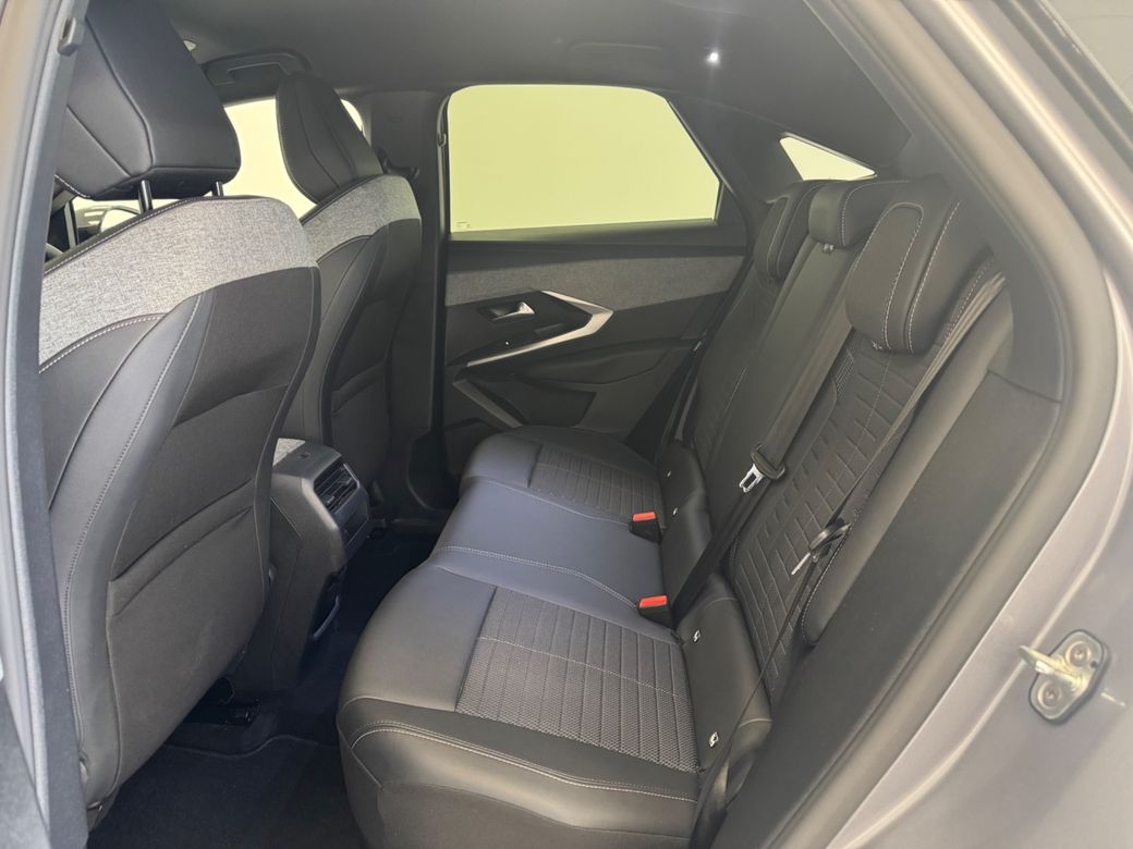 2025 Peugeot 3008