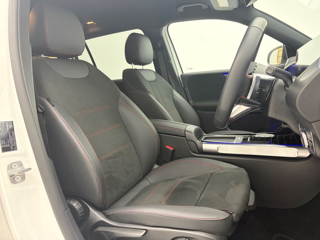 2025 Mercedes-Benz EQB