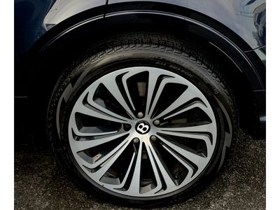 2022 Bentley Bentayga