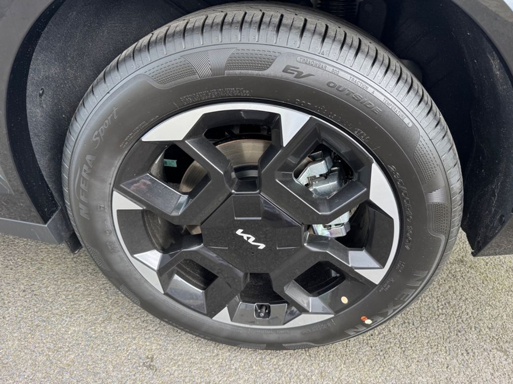 2027 Kia EV5