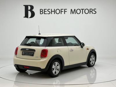 2017 Mini Hatch