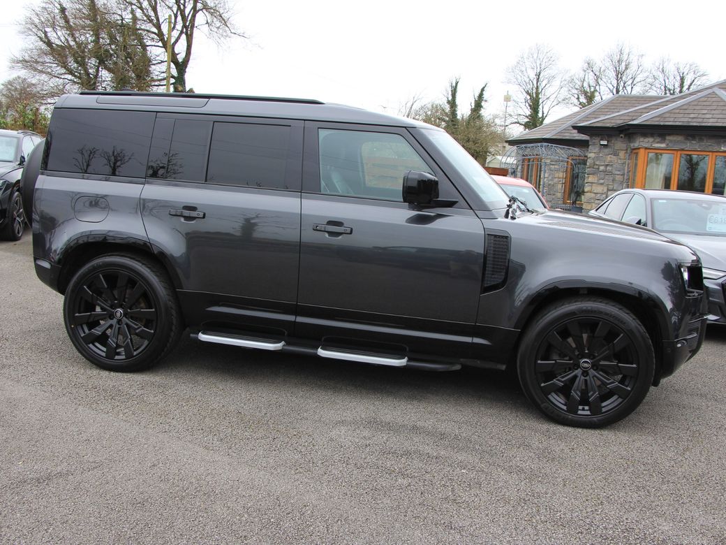 2022 Land Rover Defender