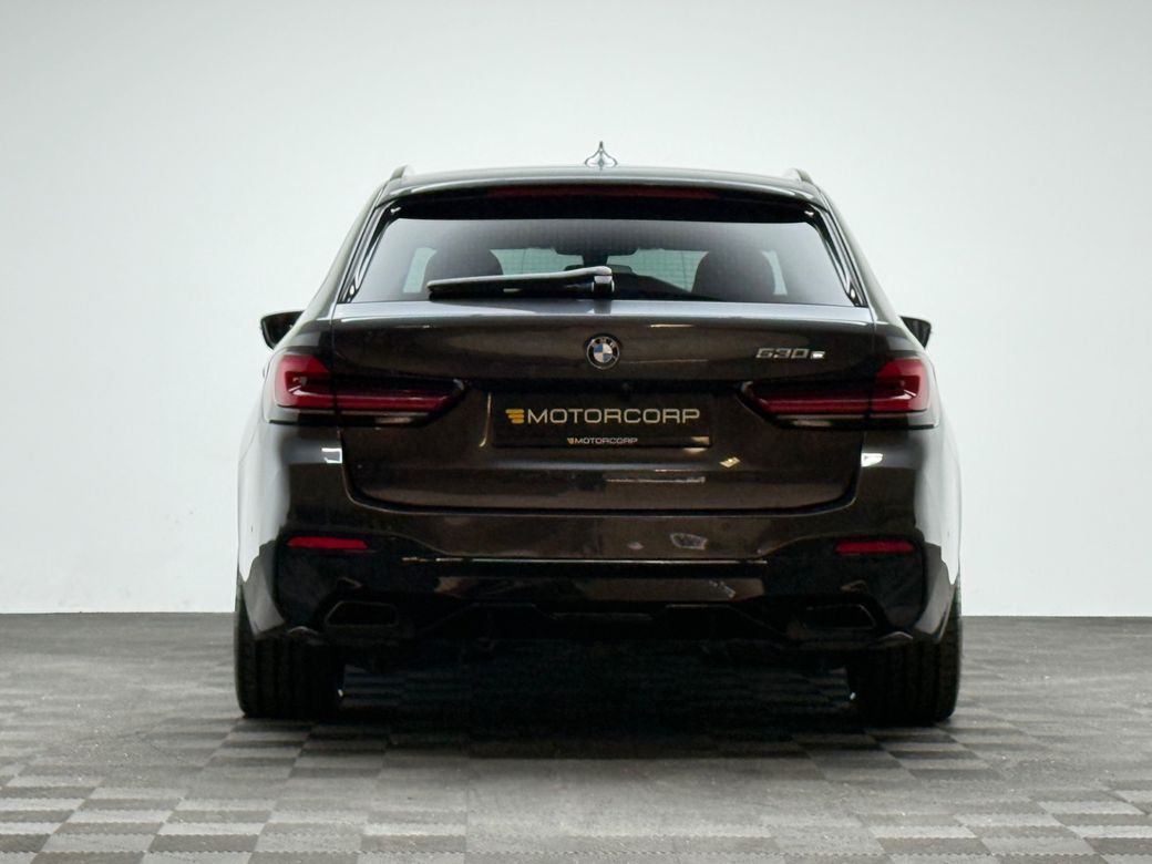 2021 BMW 5 Series