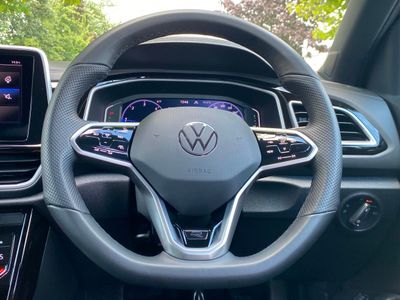 2023 Volkswagen T-Roc
