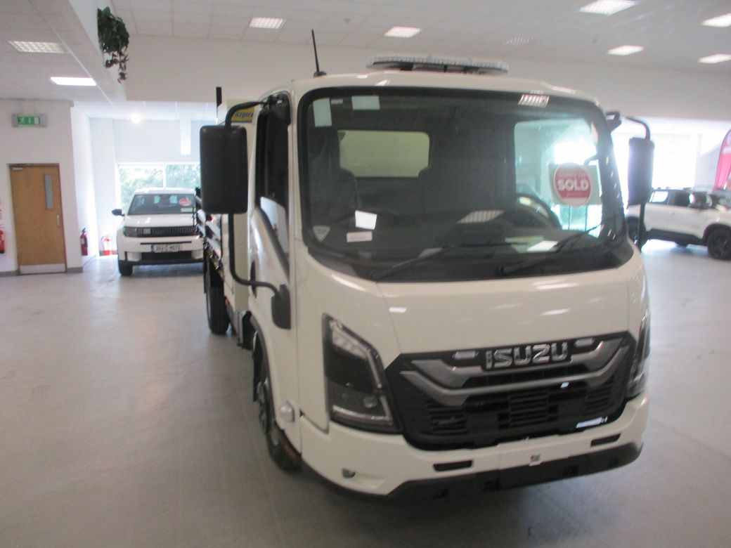 2026 Isuzu NPR
