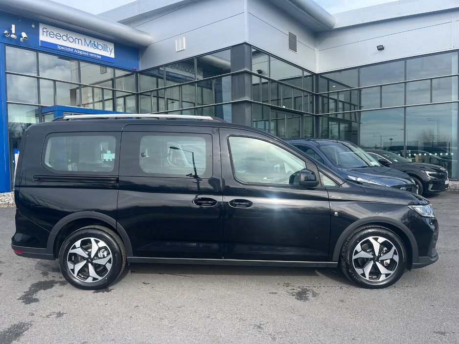 2026 Ford Tourneo Connect