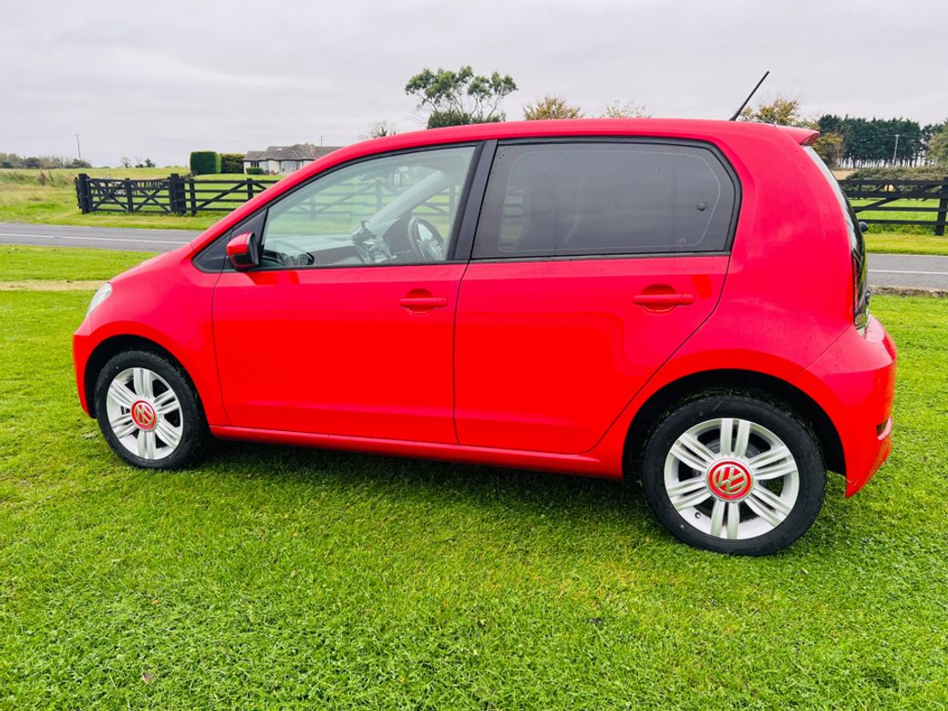 2017 Volkswagen up!