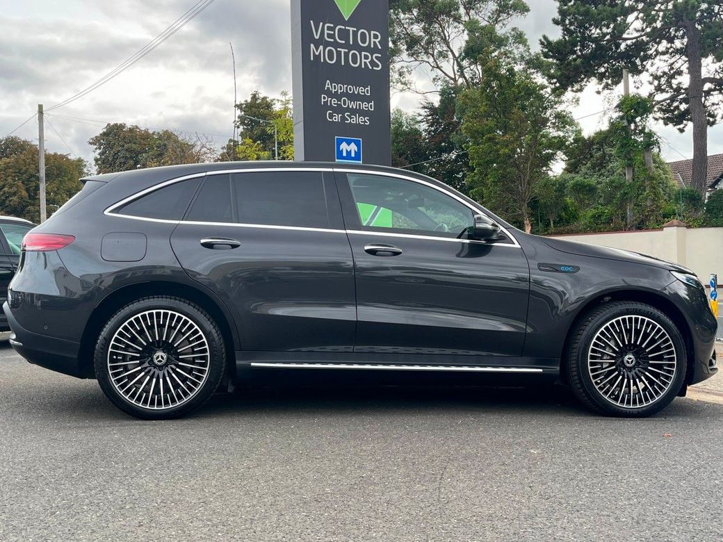 2022 Mercedes-Benz EQC