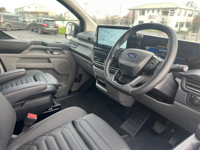 2026 Ford Tourneo Custom