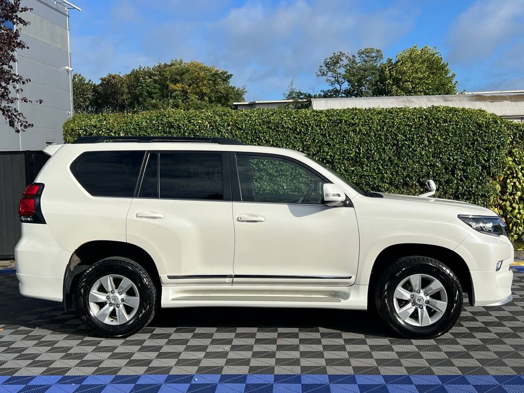 2023 Toyota Landcruiser