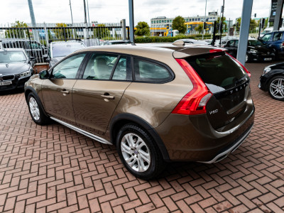 2017 Volvo V60