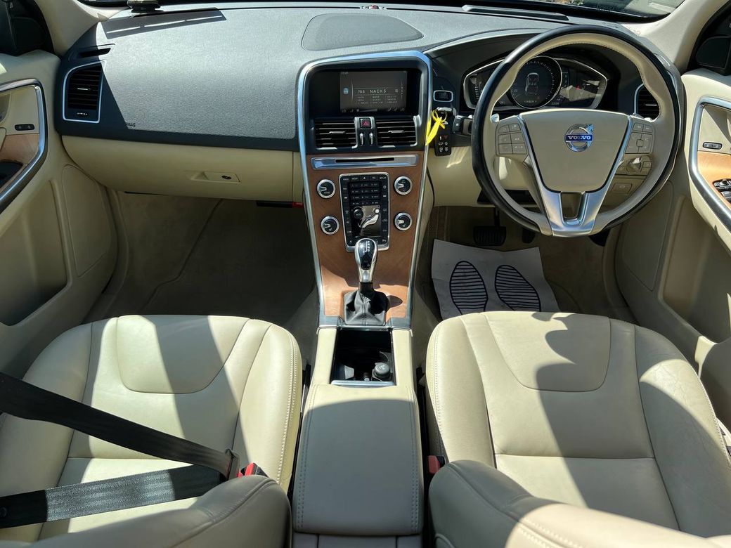 2016 Volvo XC60