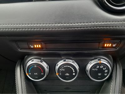 2017 Mazda Demio