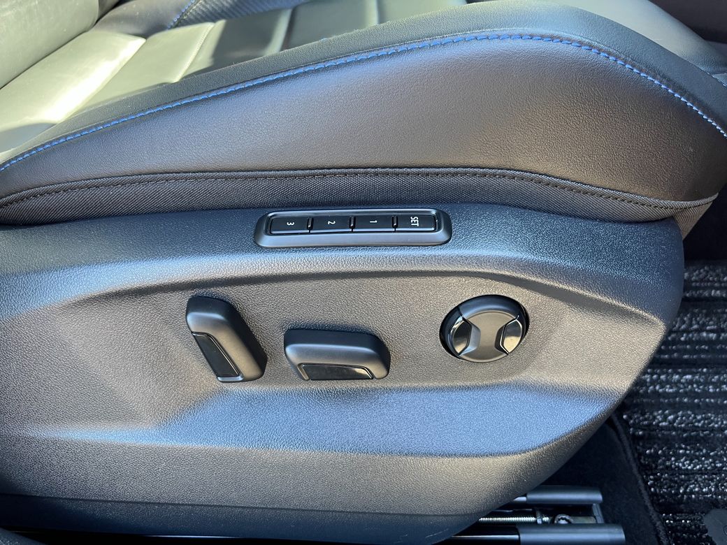 2023 Volkswagen T-Roc