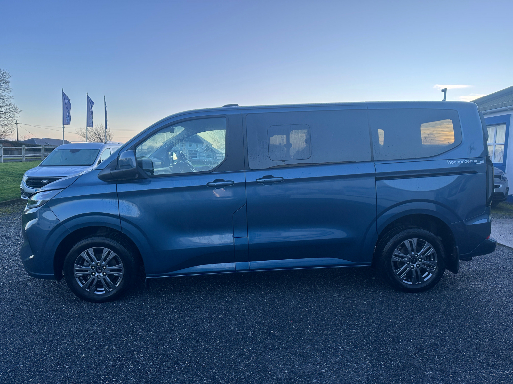 2024 Ford Tourneo Custom