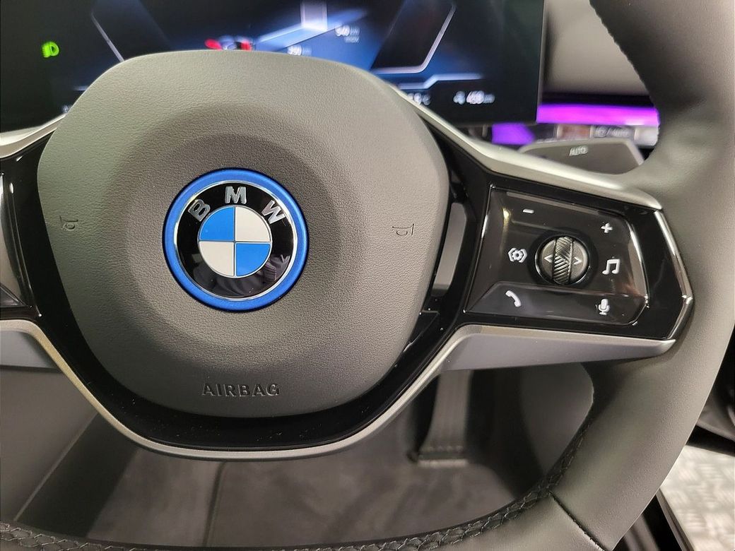 2026 BMW i5
