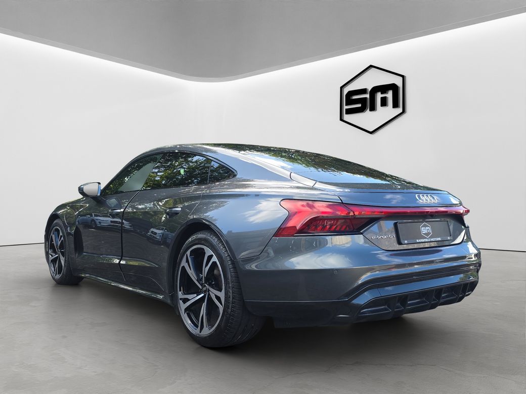 2022 Audi e-tron GT
