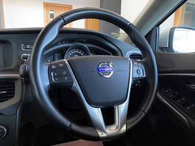 2015 Volvo V40
