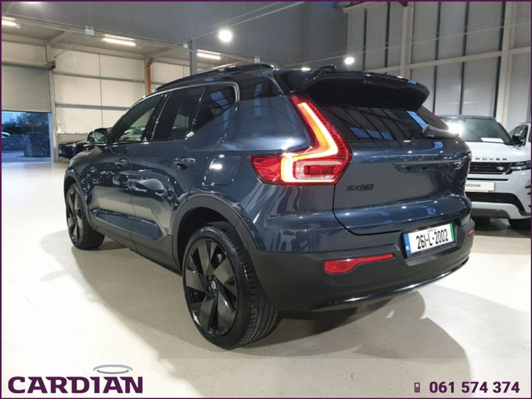 2026 Volvo EX40