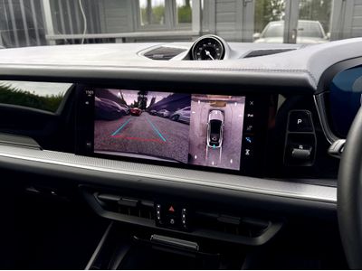 2025 Porsche Cayenne