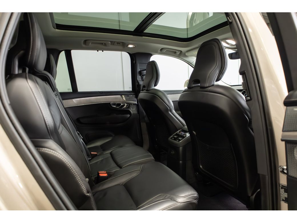 2025 Volvo XC90