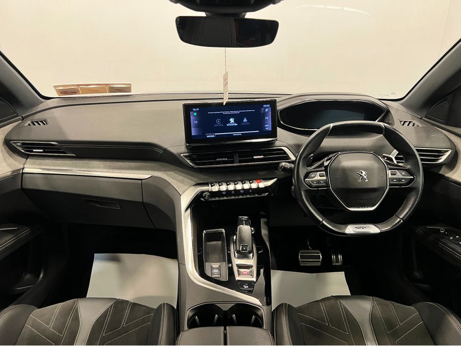 2021 Peugeot 5008