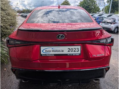 2023 Lexus IS 300h