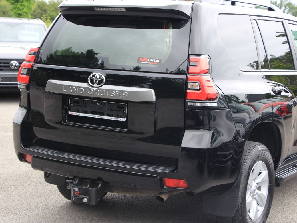 2023 Toyota Landcruiser