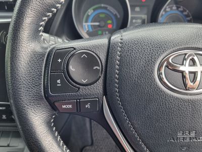 2016 Toyota Auris