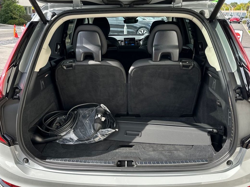 2025 Volvo XC90