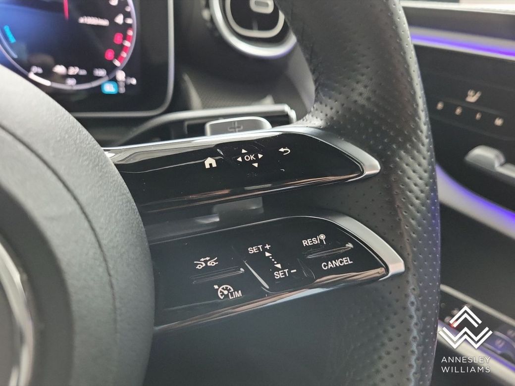 2023 Mercedes-Benz GLC Class