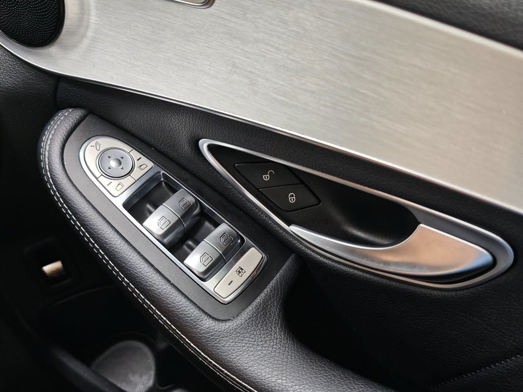 2018 Mercedes-Benz C Class