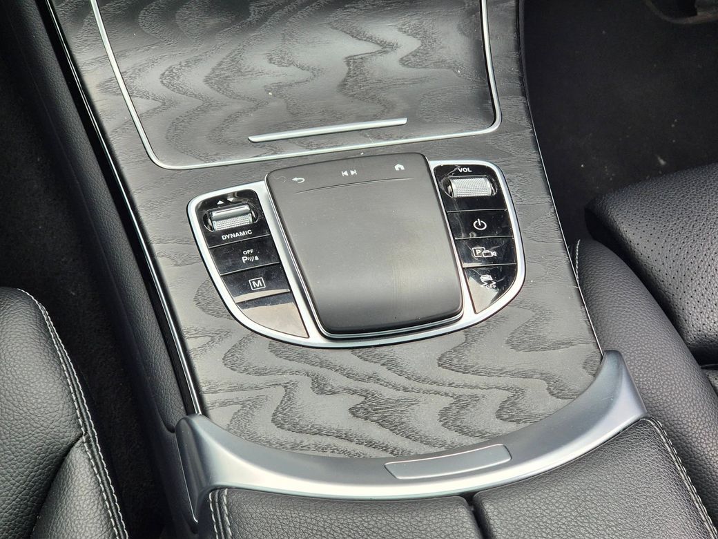 2023 Mercedes-Benz GLC Class