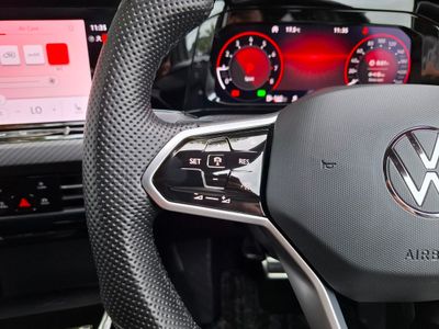 2023 Volkswagen Golf