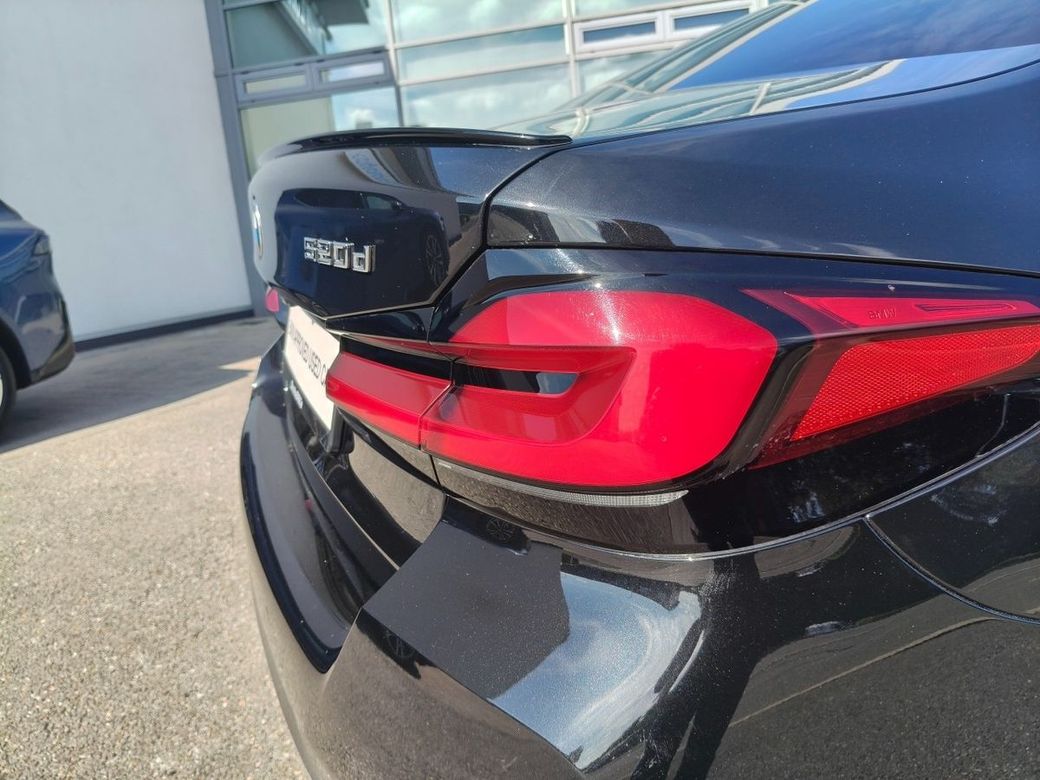 2022 BMW 5 Series