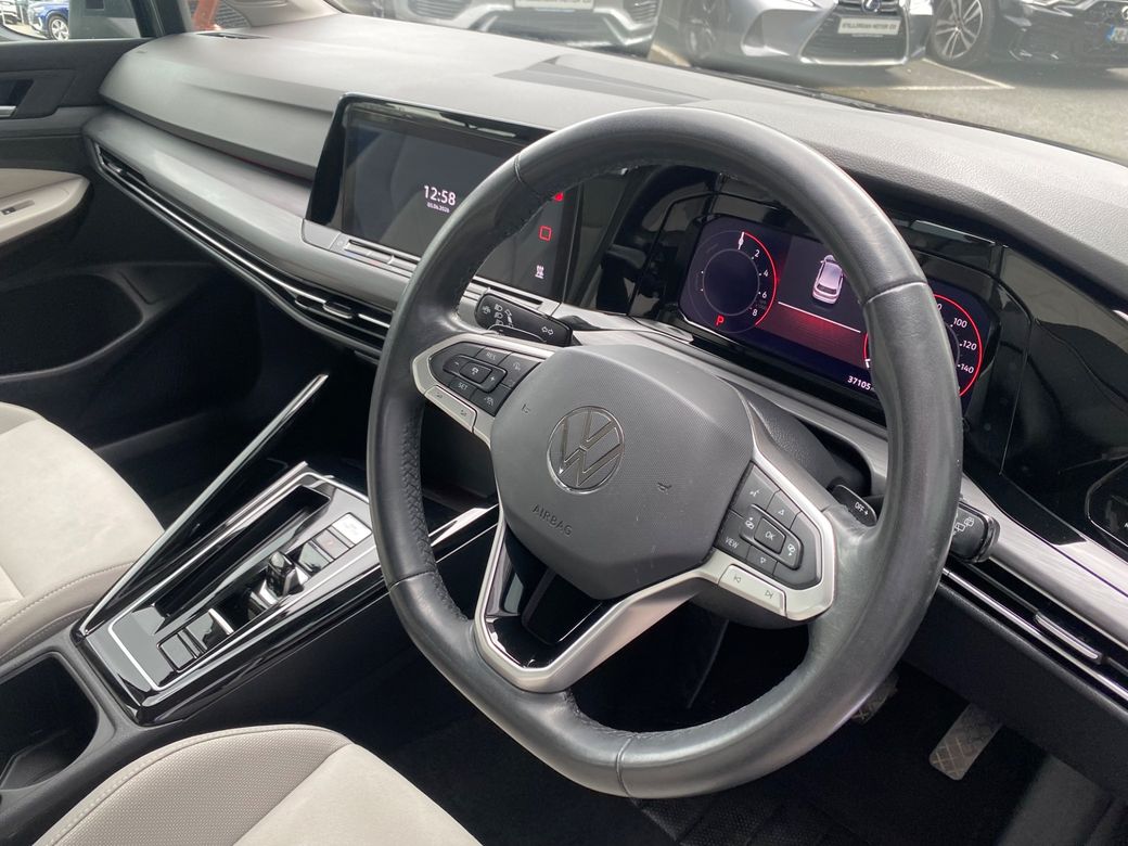 2023 Volkswagen Golf