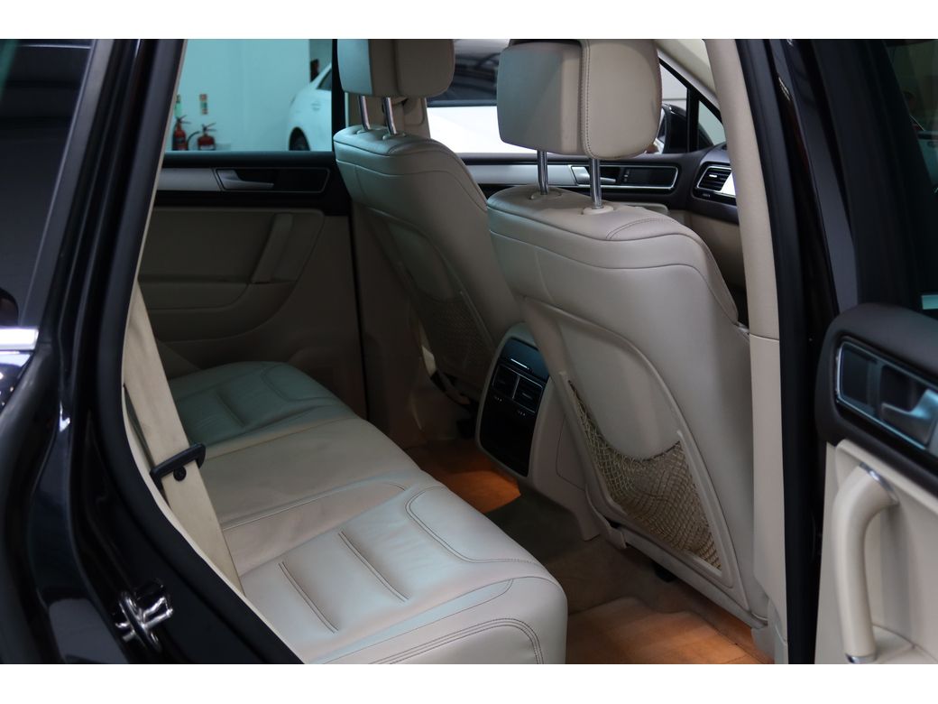 2018 Volkswagen Touareg