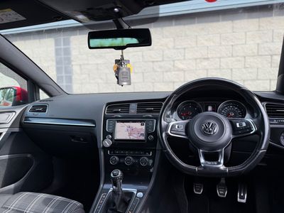 2016 Volkswagen Golf