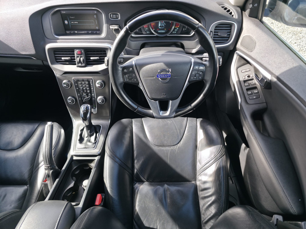 2013 Volvo V40