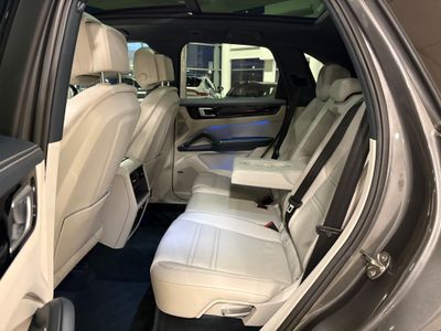 2020 Porsche Cayenne