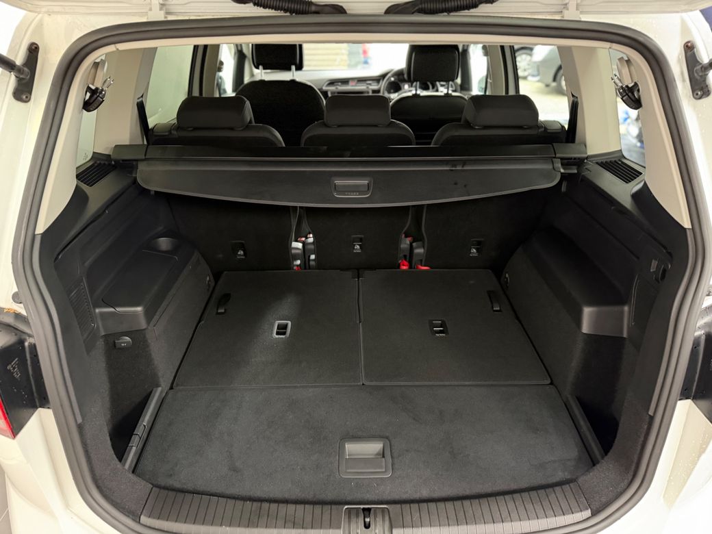 2017 Volkswagen Touran