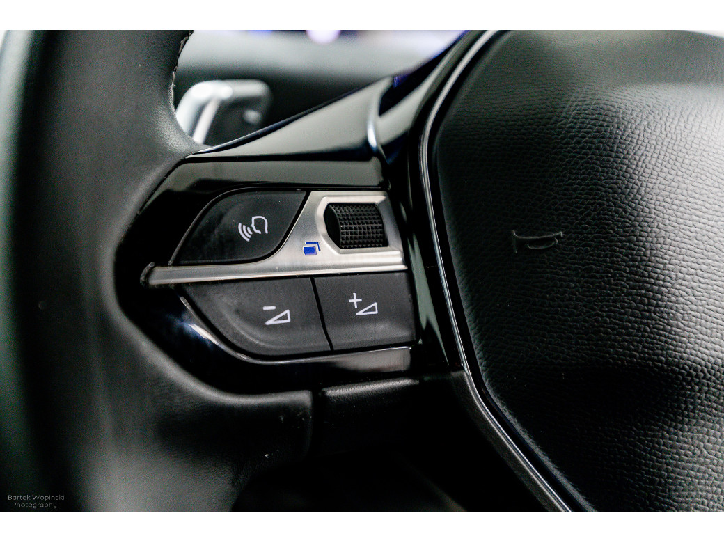 2023 Peugeot 5008