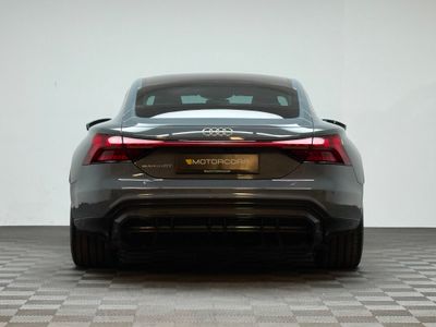 2022 Audi e-tron GT